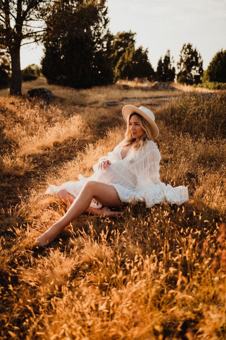 Gravidfotografering med Mrs Frankie utanför Stockholm och Uppsala
