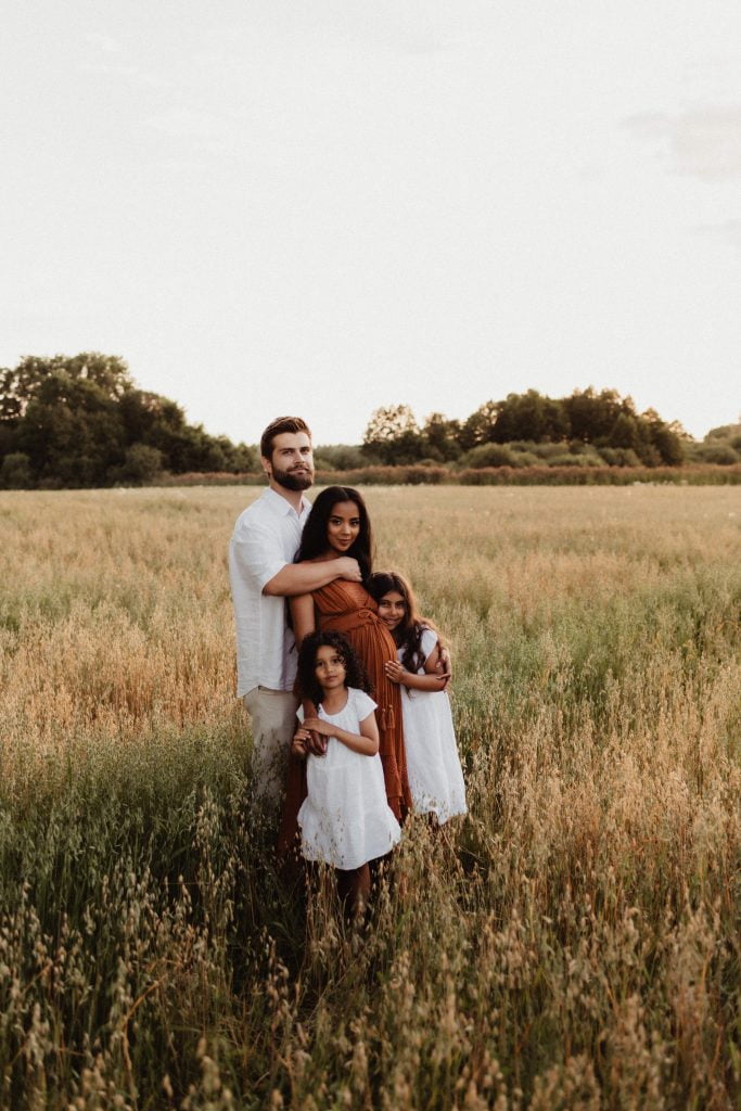 Gravidfotografering med Mrs Frankie utanför Stockholm och Uppsala